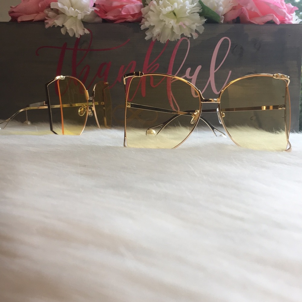 2 for $30 Oversized Sunglasses / Pearl Sunglasses
